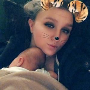 Meet your Posher, Sarah